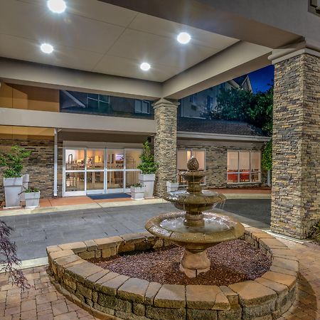 Holiday Inn Express Chapel Hill By Ihg Ngoại thất bức ảnh