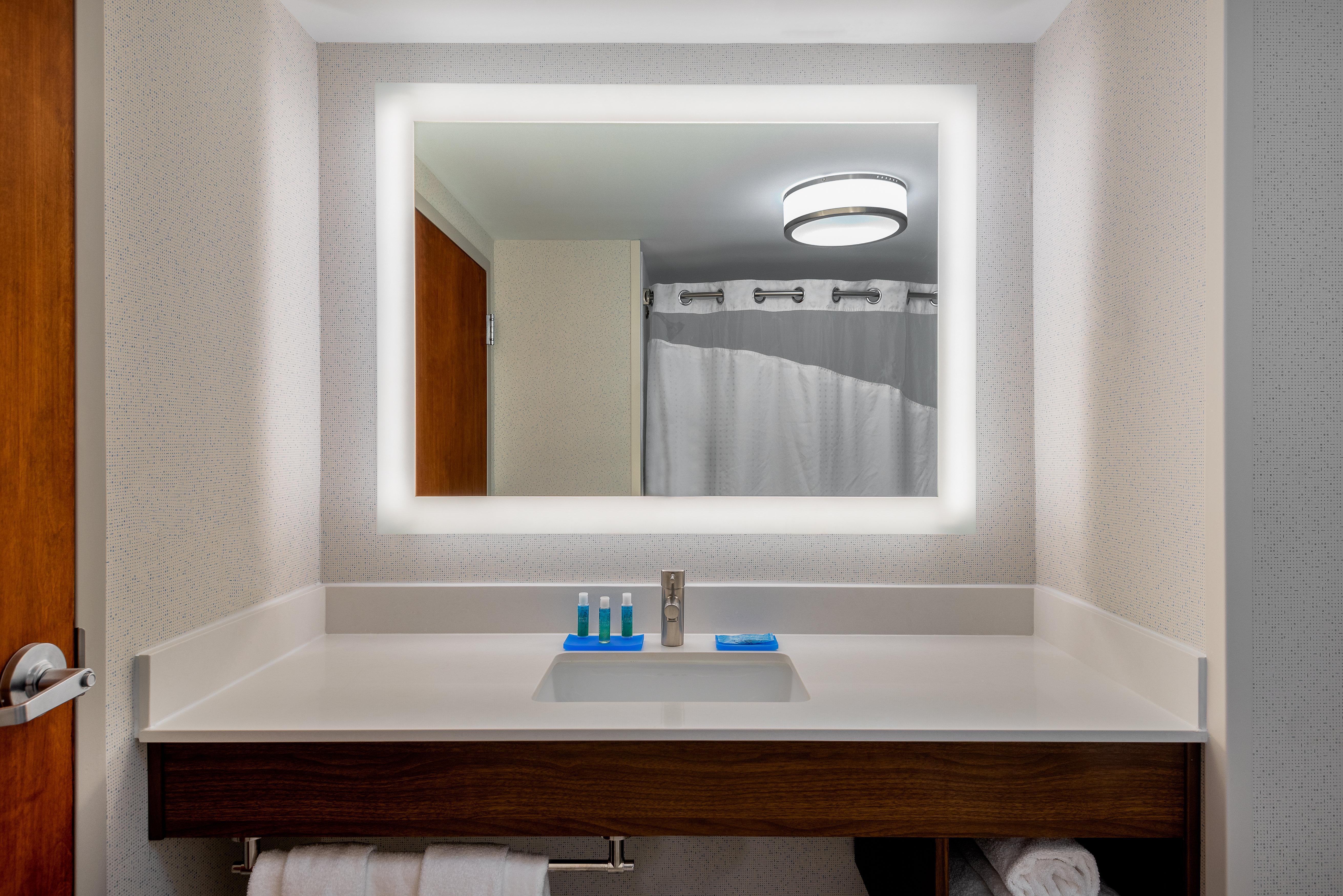 Holiday Inn Express Chapel Hill By Ihg Ngoại thất bức ảnh