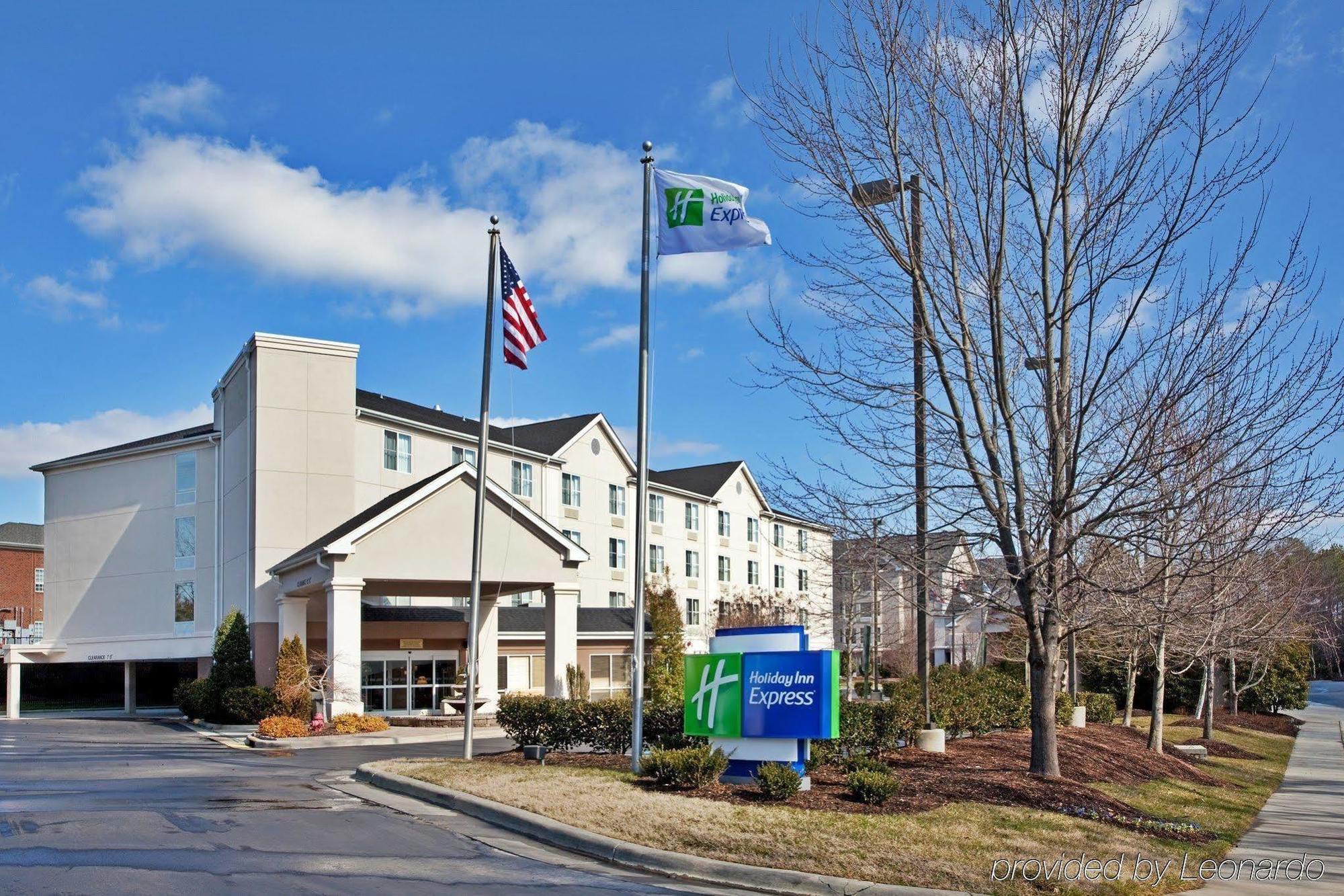 Holiday Inn Express Chapel Hill By Ihg Ngoại thất bức ảnh